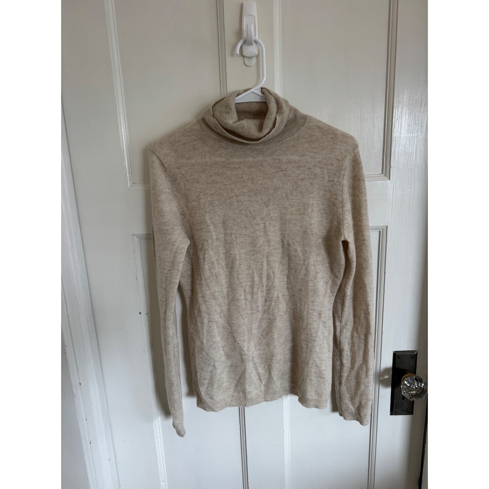 Garnet Hill beige cashmere turtleneck size small